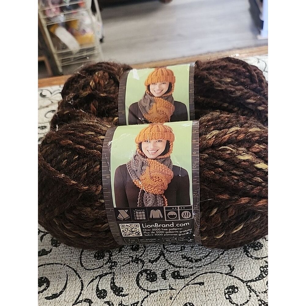 Lion Brand Wool-Ease  Thick & Quick Yarn